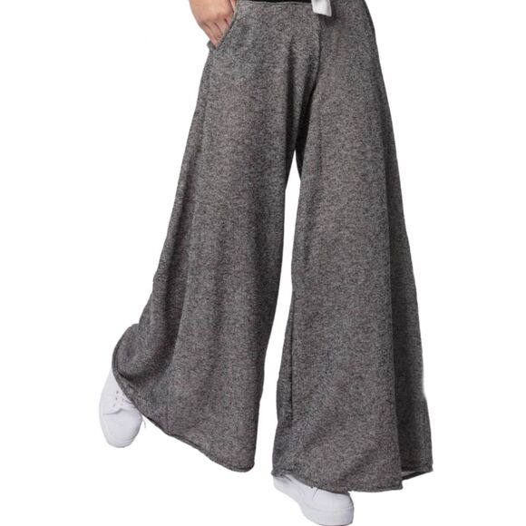 Luxurious Astars Heather Gray Lounge Pants, Neiman Marcus - Picture 1 of 9